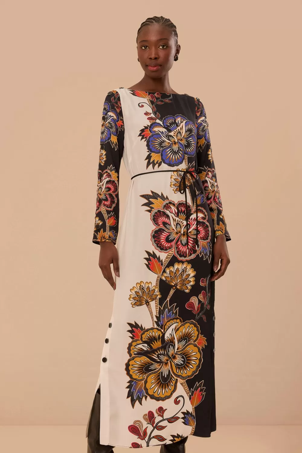 Black And White Maxi Floral LENZING™ ECOVERO™ Viscose Midi Dress | FARM Rio Shop